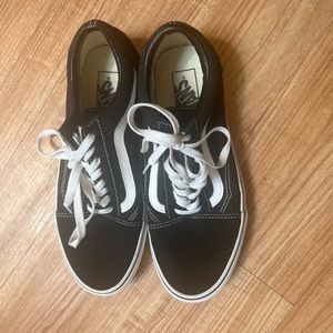 New without tags vans Old Skool size 10, never worn (women’s)